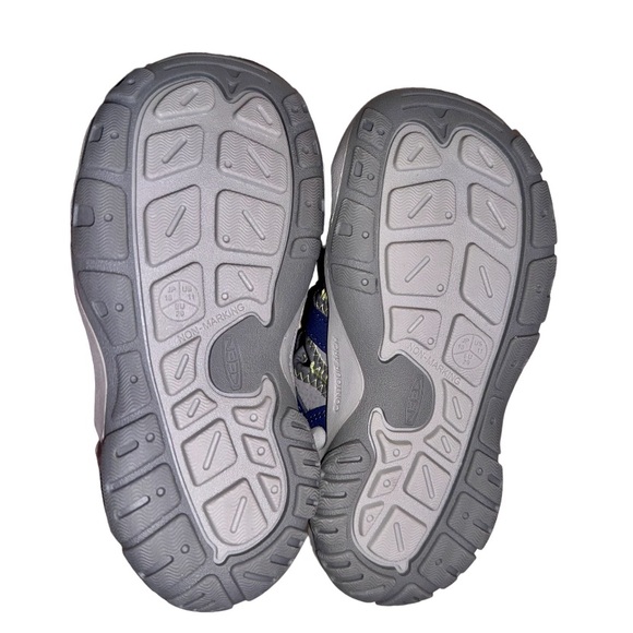 KEEN 🔥never worn🔥 C KNOTCH CREEK waterproof sandals boys size 11 - Picture 9 of 15